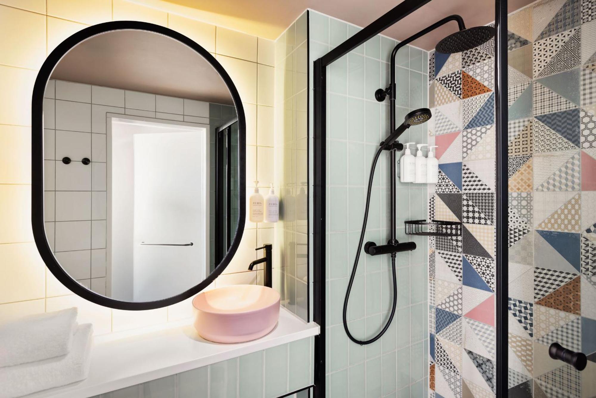 Spark By Hilton London Romford Zewnętrze zdjęcie