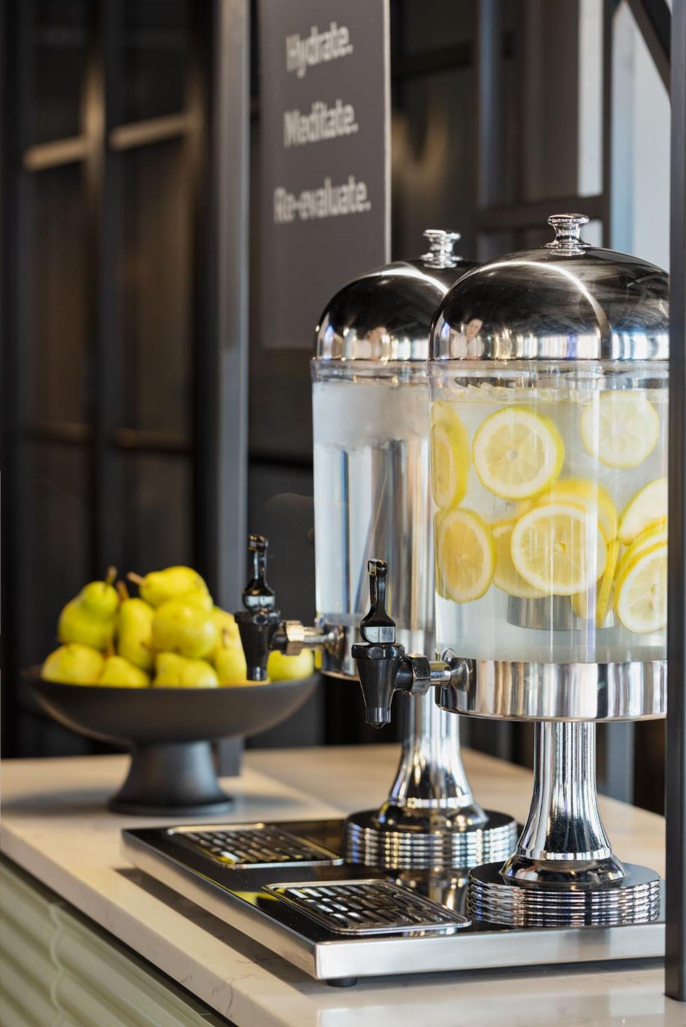 Spark By Hilton London Romford Zewnętrze zdjęcie