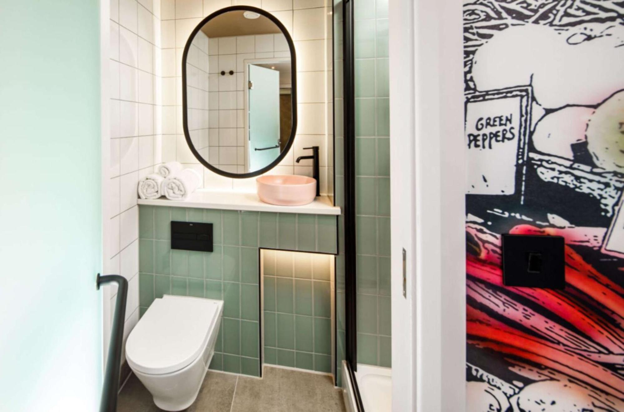 Spark By Hilton London Romford Zewnętrze zdjęcie