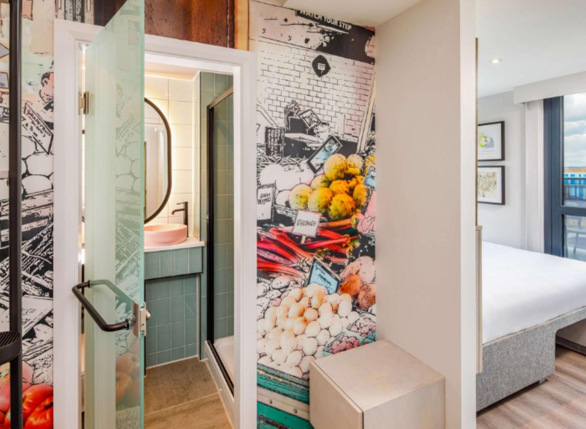Spark By Hilton London Romford Zewnętrze zdjęcie