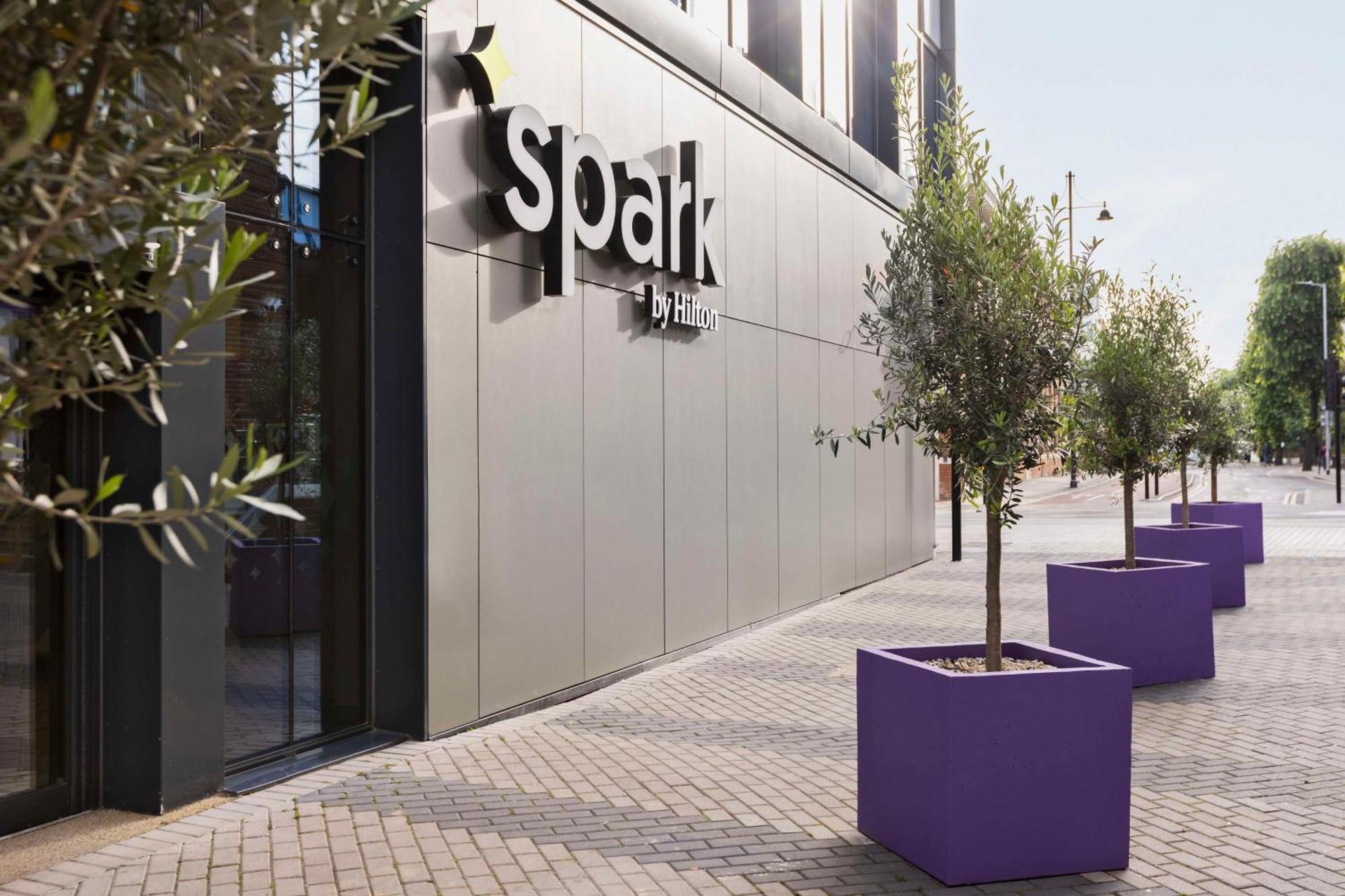 Spark By Hilton London Romford Zewnętrze zdjęcie